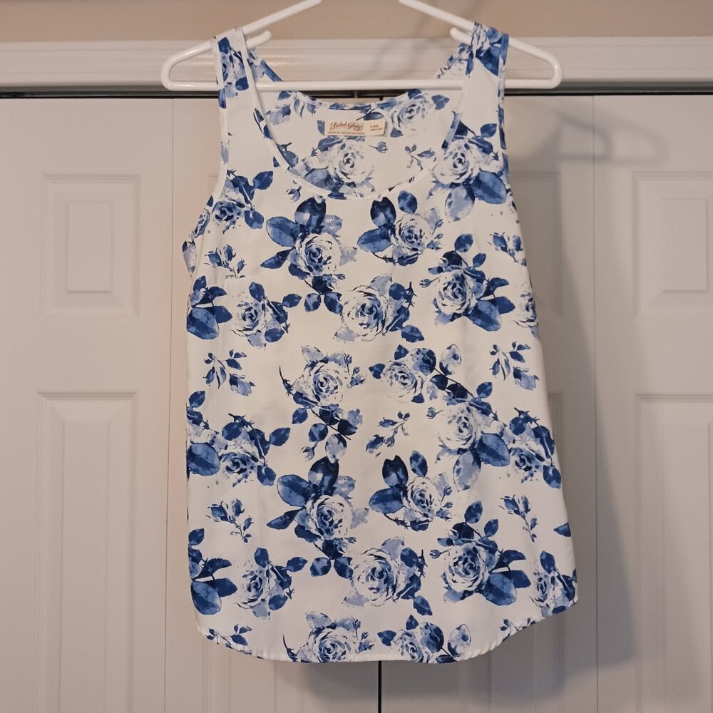 #33 3/$18 - Faded Glory White/Blue Tank Top Size S